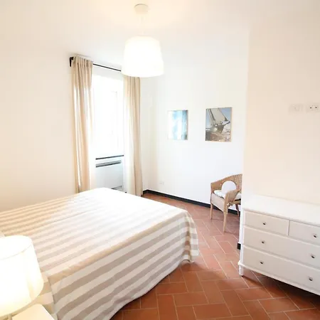 Palazzo Canepa - Appartamento C Apartamento *